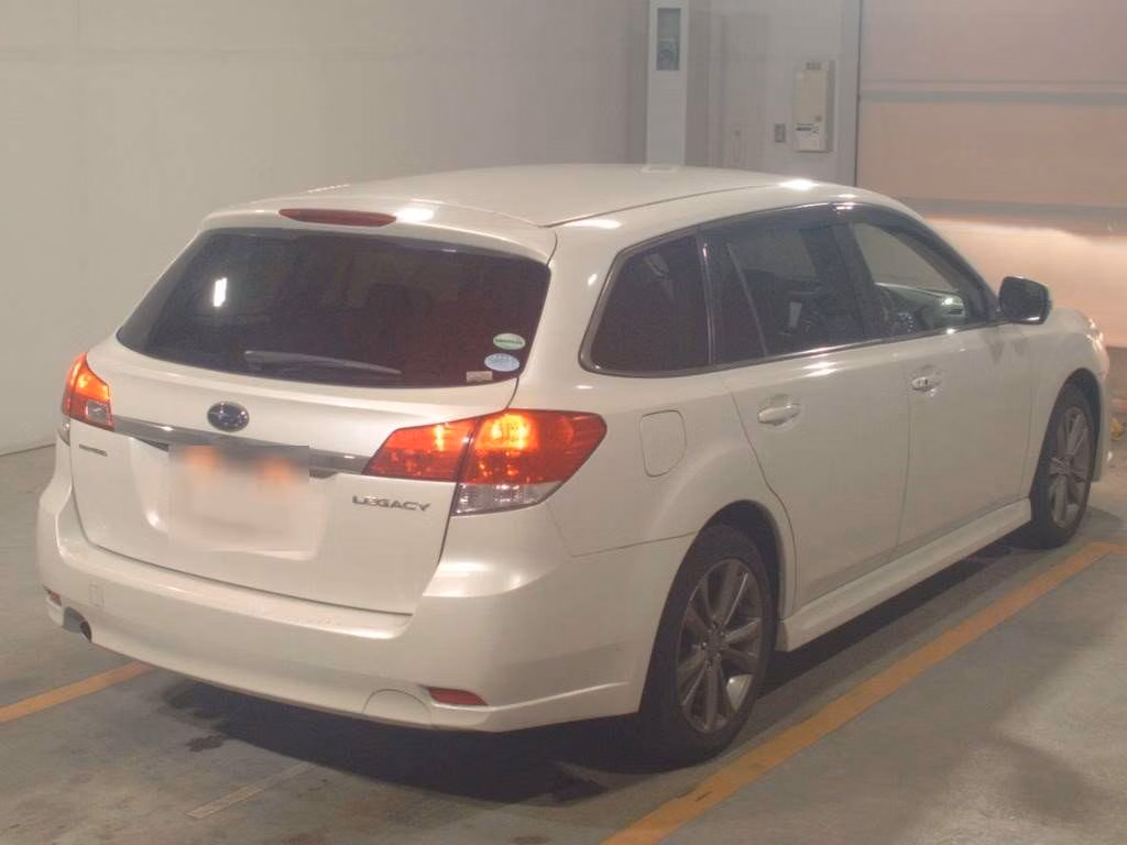 SUBARU LEGACY