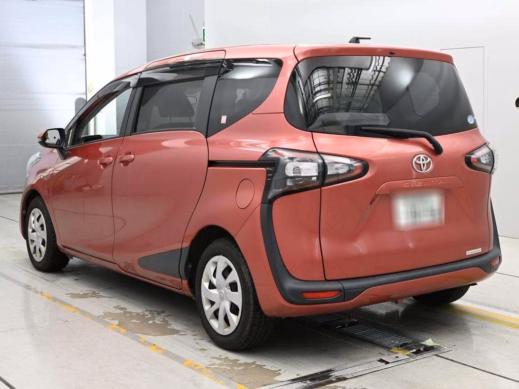 TOYOTA SIENTA
