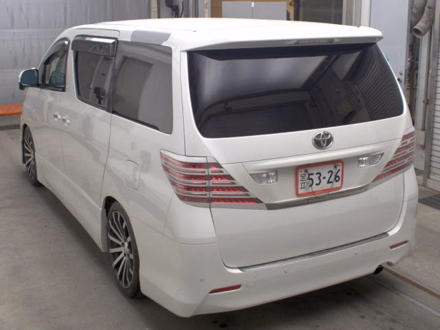 TOYOTA VELLFIRE