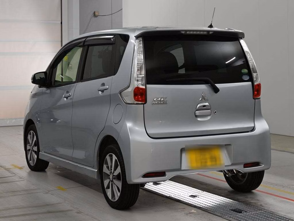 MITSUBISHI EK CUSTOM