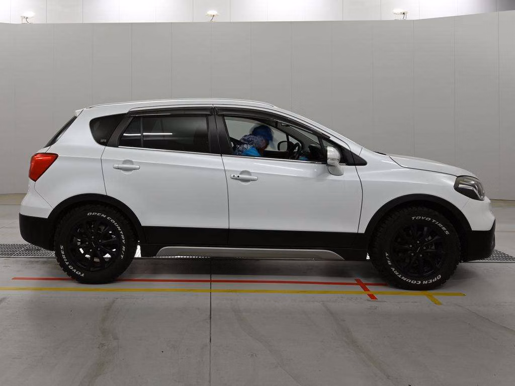 SUZUKI SX4