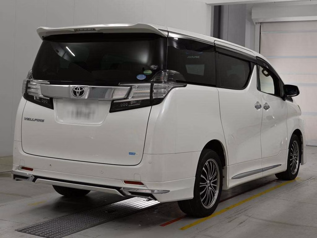 TOYOTA VELLFIRE