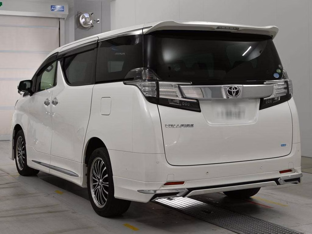 TOYOTA VELLFIRE