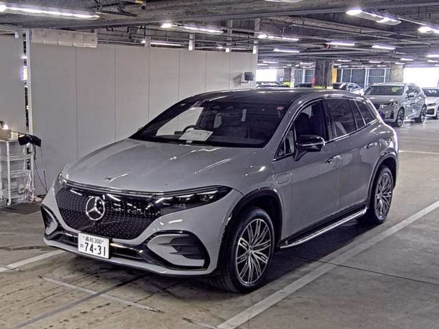 MERCEDES-BENZ EQS SUV