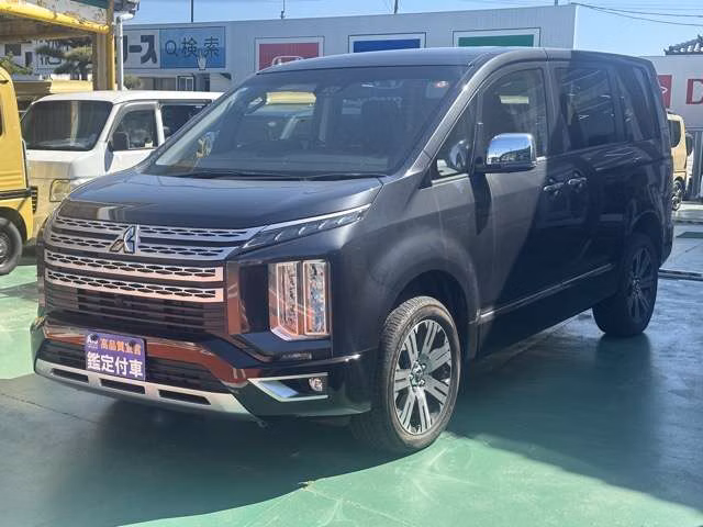 MITSUBISHI DELICA D:5