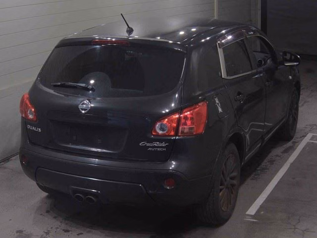 NISSAN DUALIS