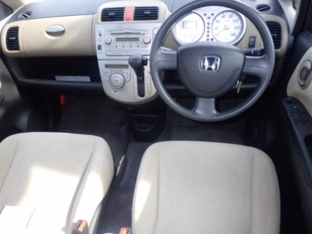 HONDA LIFE