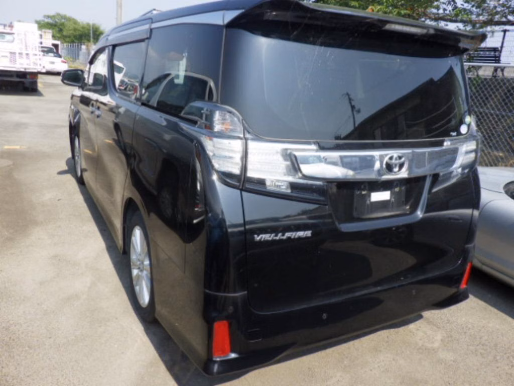 TOYOTA VELLFIRE