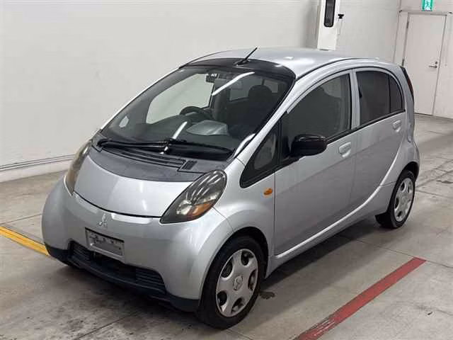 MITSUBISHI I