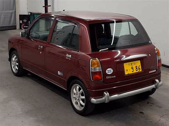 DAIHATSU MIRA GINO