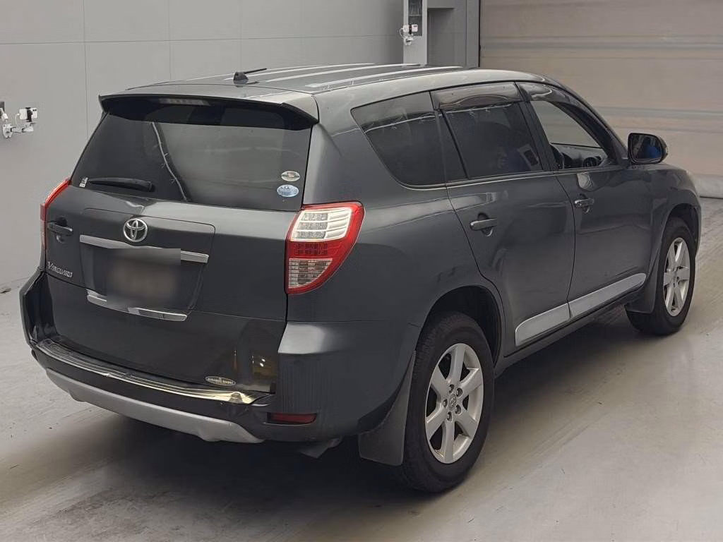 TOYOTA VANGUARD