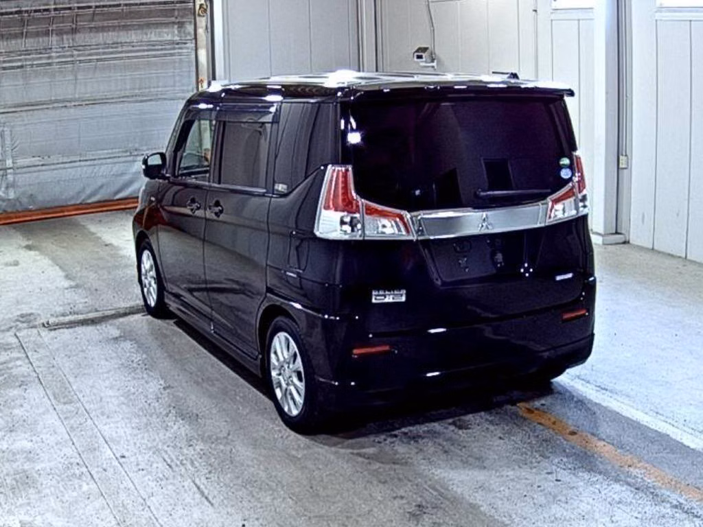 MITSUBISHI DELICA D:2