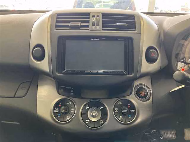 TOYOTA VANGUARD