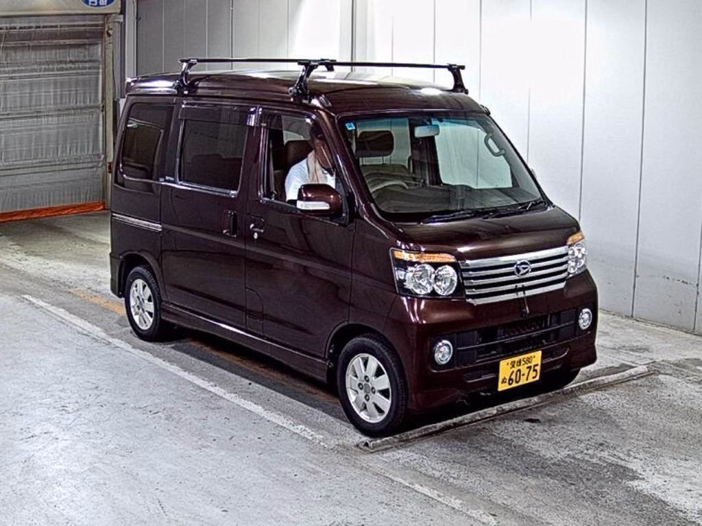 DAIHATSU ATRAI