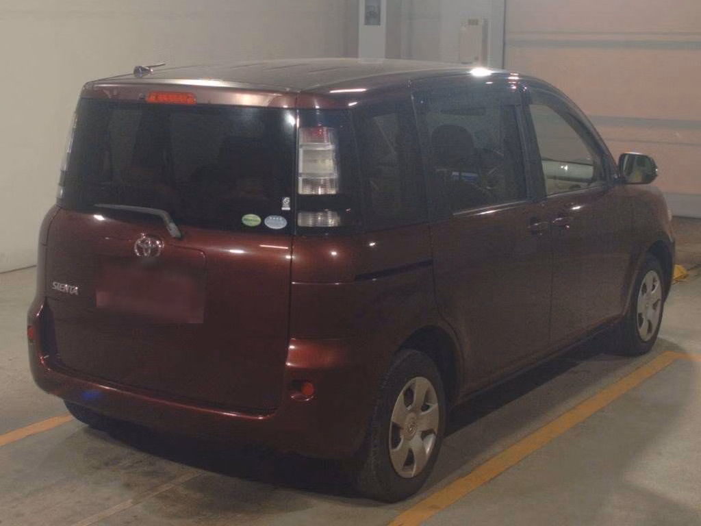 TOYOTA SIENTA