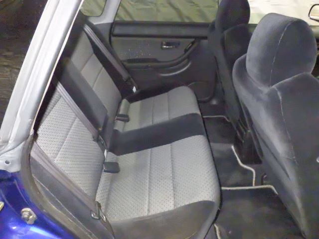 SUBARU LEGACY B4