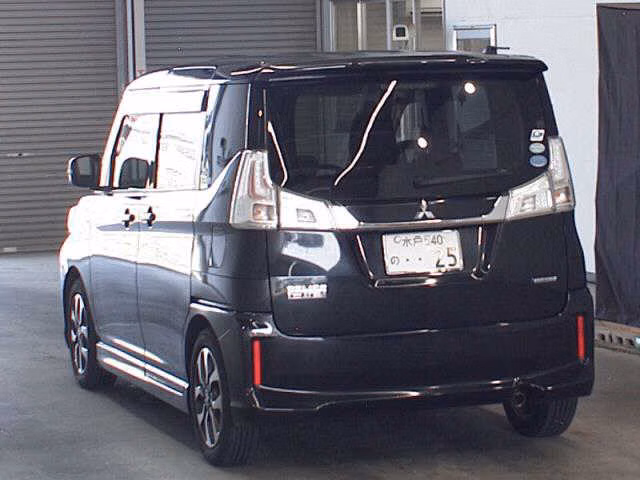 MITSUBISHI DELICA D:2
