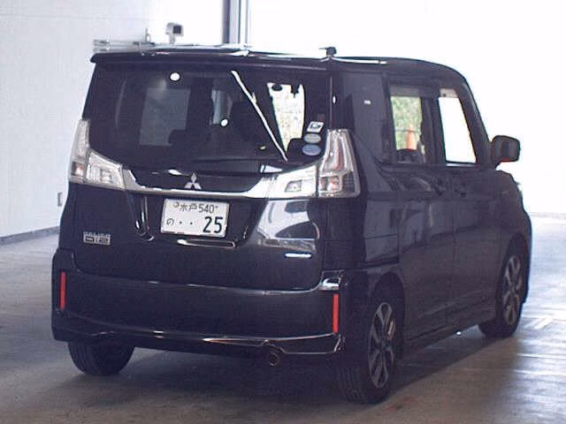MITSUBISHI DELICA D:2