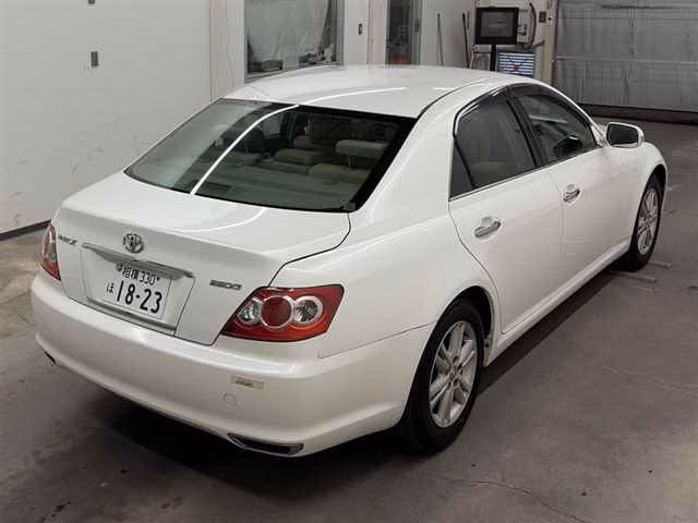 TOYOTA MARK X