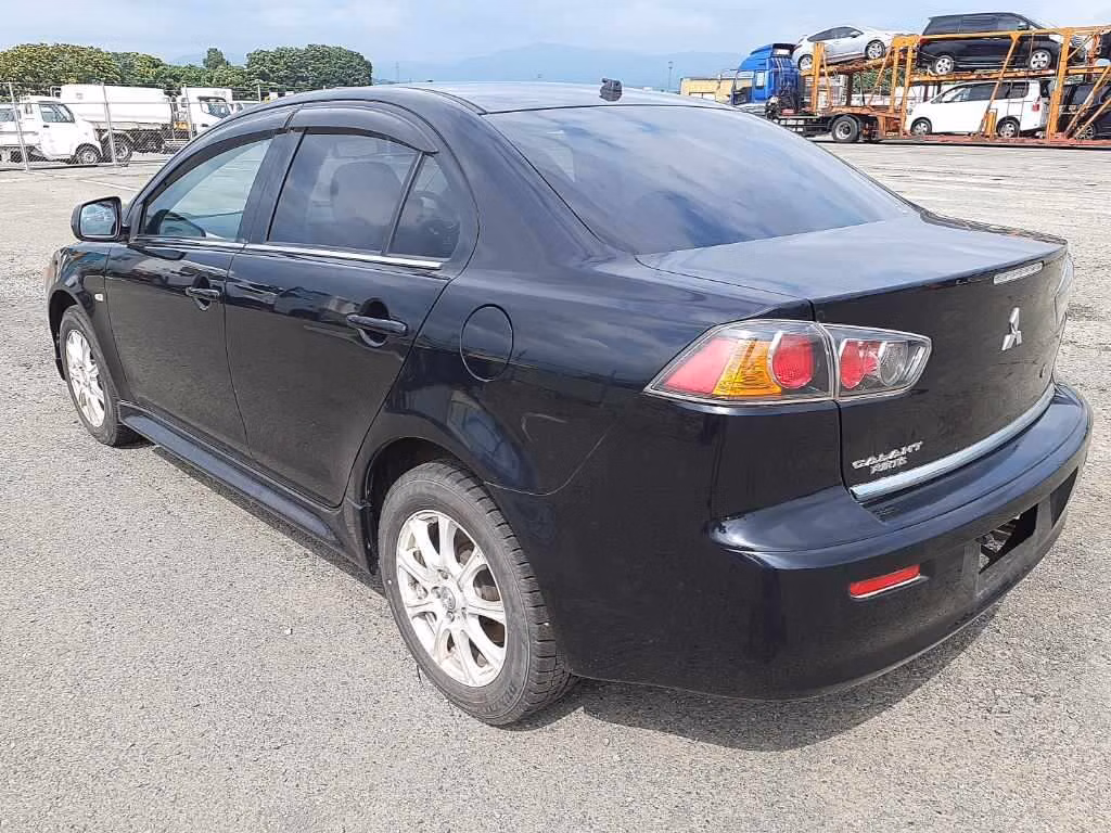 MITSUBISHI GALANT FORTIS