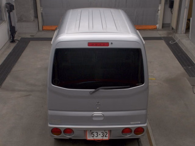MITSUBISHI TOWN BOX