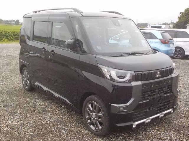 MITSUBISHI DELICA MINI
