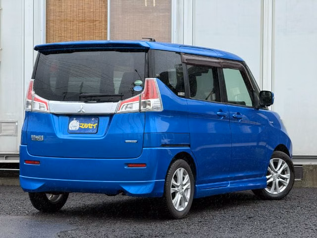 MITSUBISHI DELICA D:2