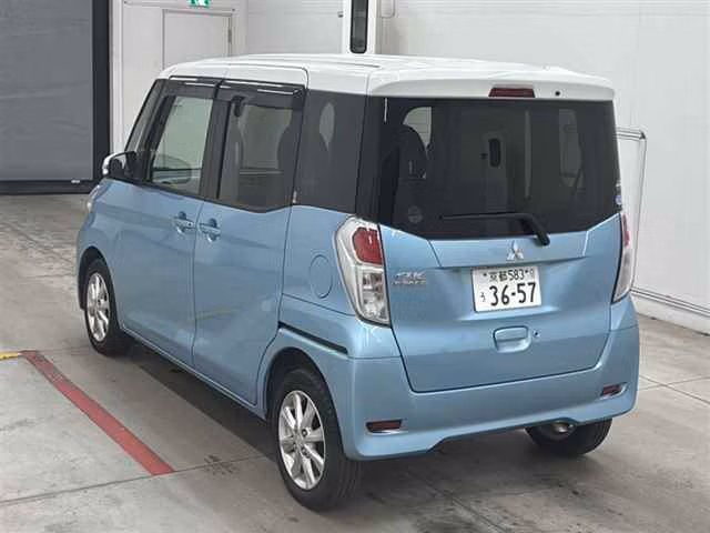 MITSUBISHI EK SPACE