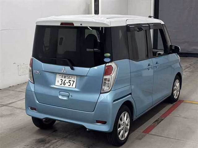MITSUBISHI EK SPACE