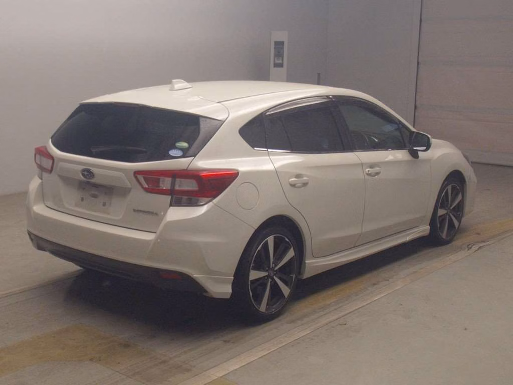SUBARU IMPREZA