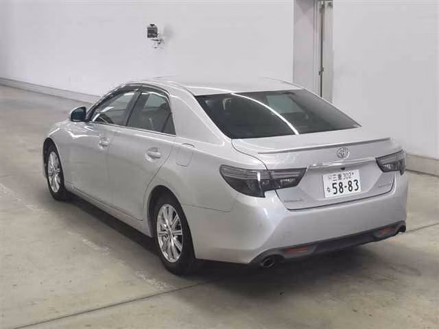 TOYOTA MARK X