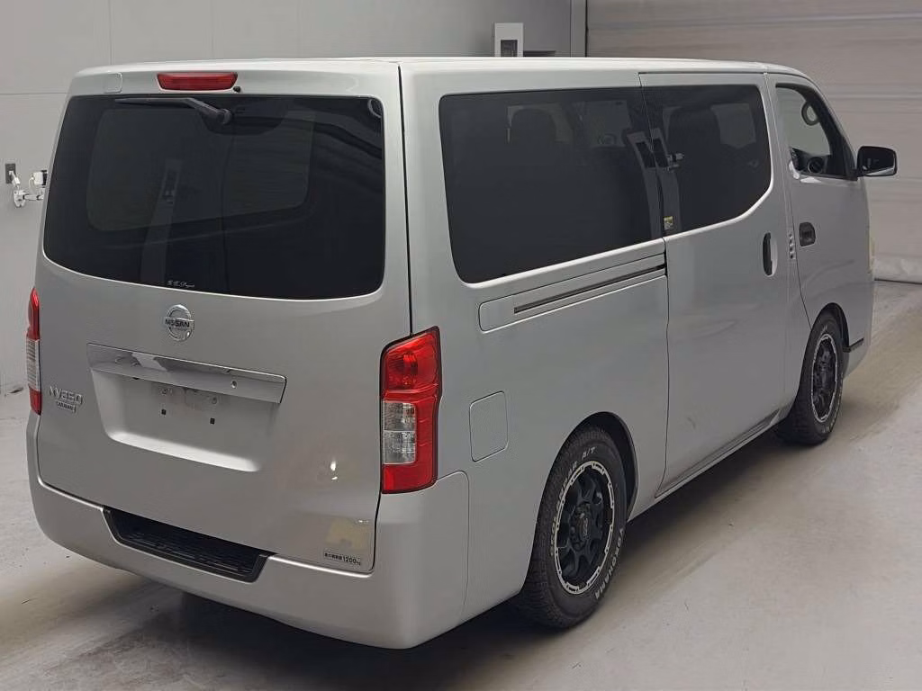 NISSAN NV350 CARAVAN