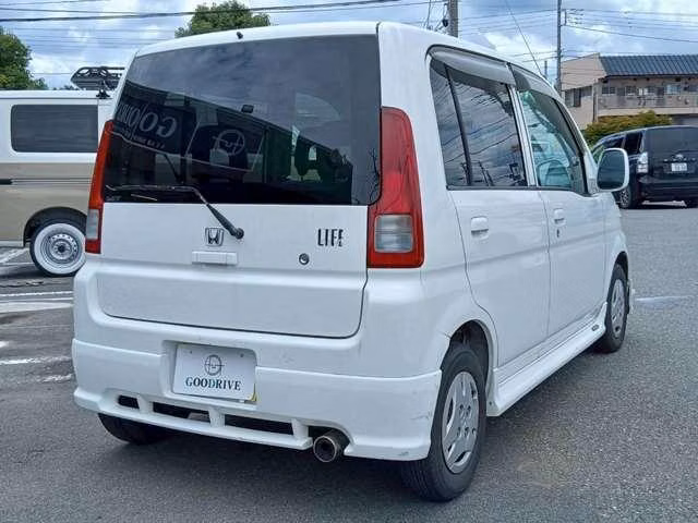 HONDA LIFE