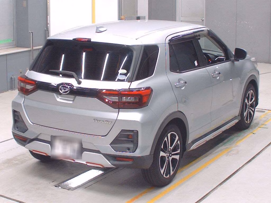 DAIHATSU ROCKY