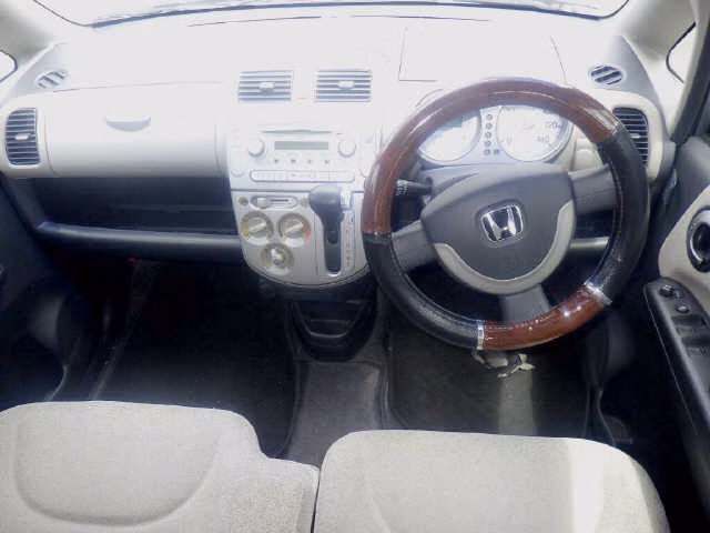 HONDA LIFE
