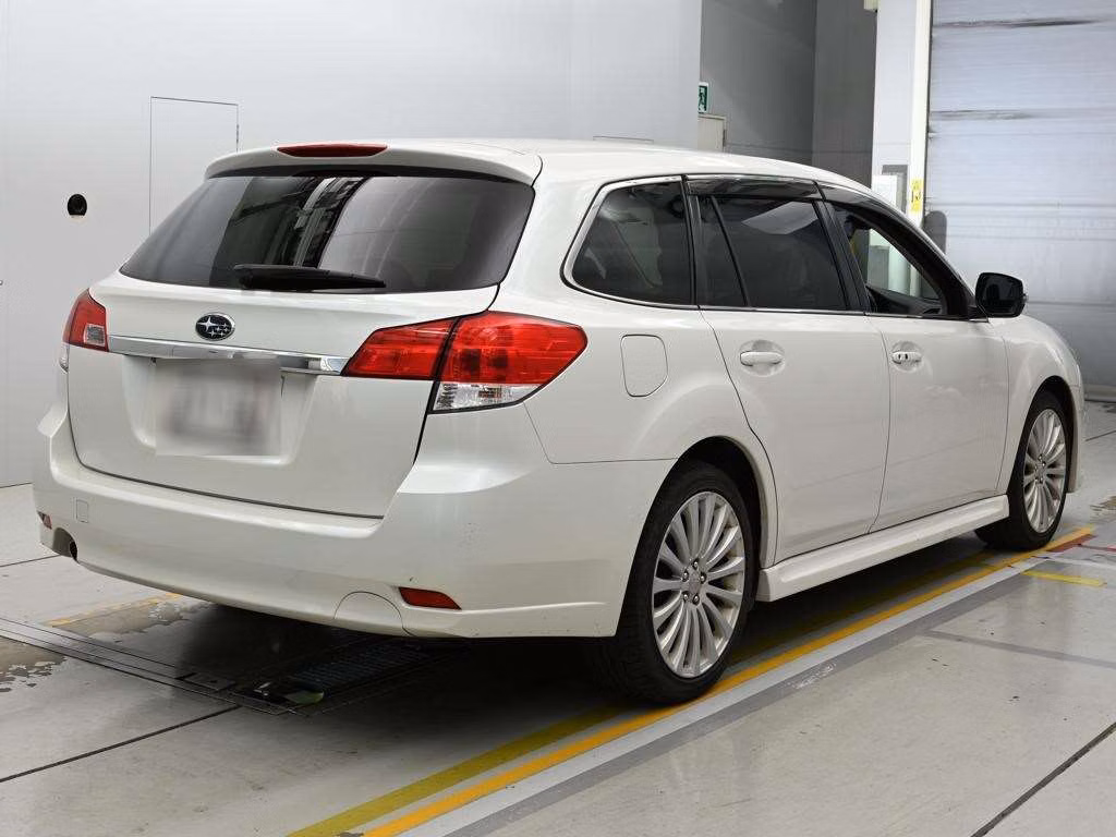 SUBARU LEGACY