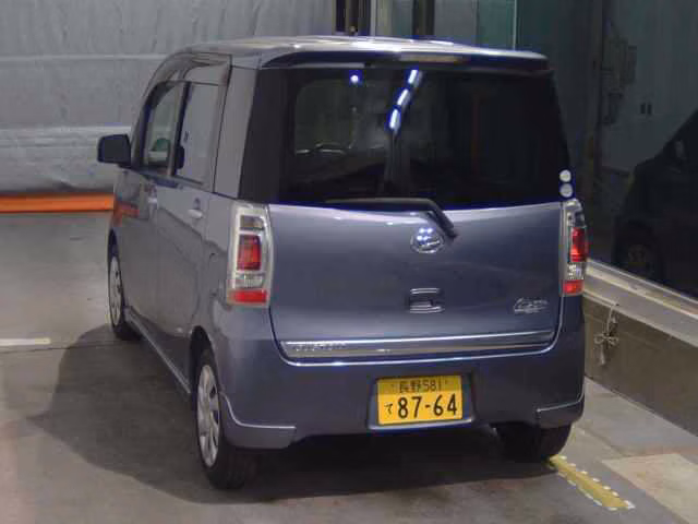 DAIHATSU TANTO EXE