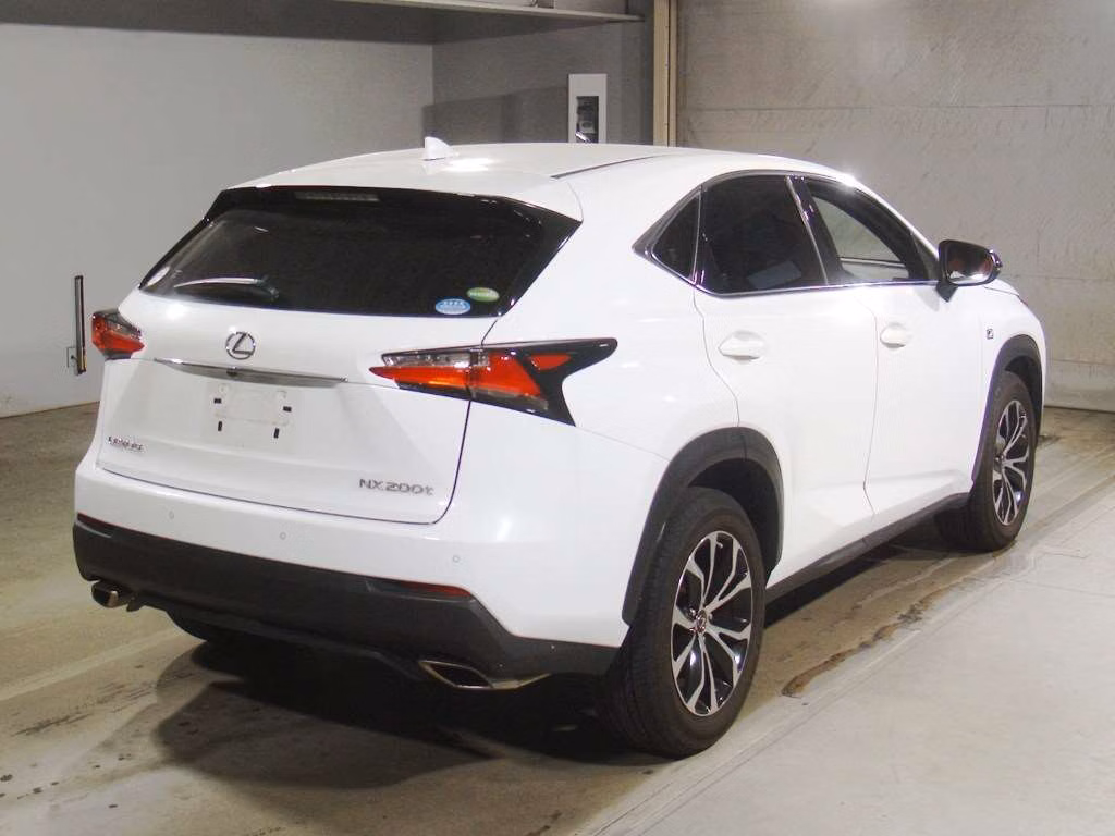 LEXUS NX200T
