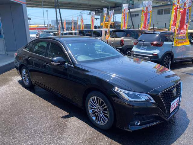 TOYOTA CROWN