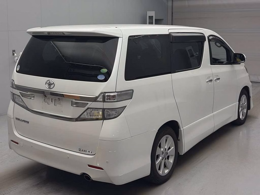 TOYOTA VELLFIRE