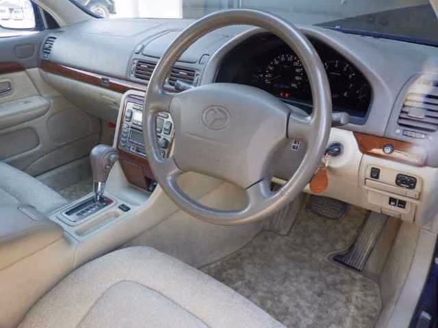 TOYOTA PROGRES
