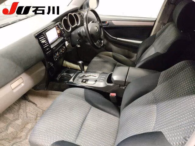 TOYOTA HILUX SURF