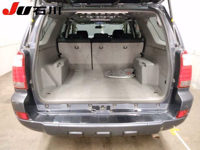 TOYOTA HILUX SURF