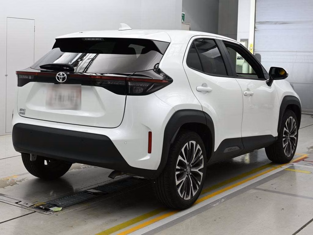TOYOTA YARIS CROSS