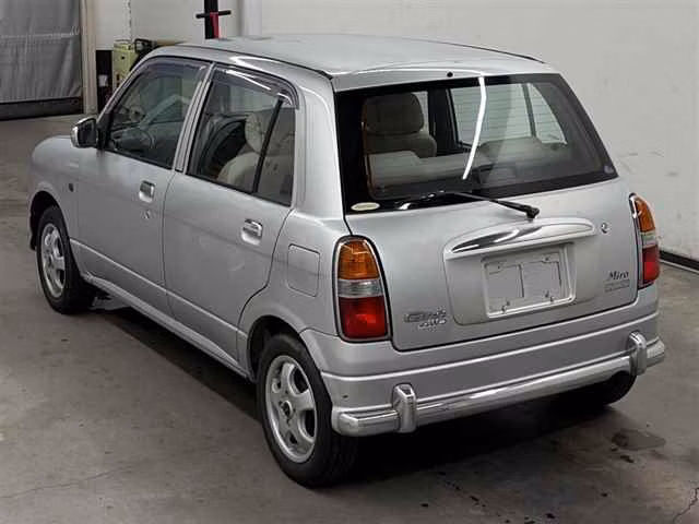 DAIHATSU MIRA GINO