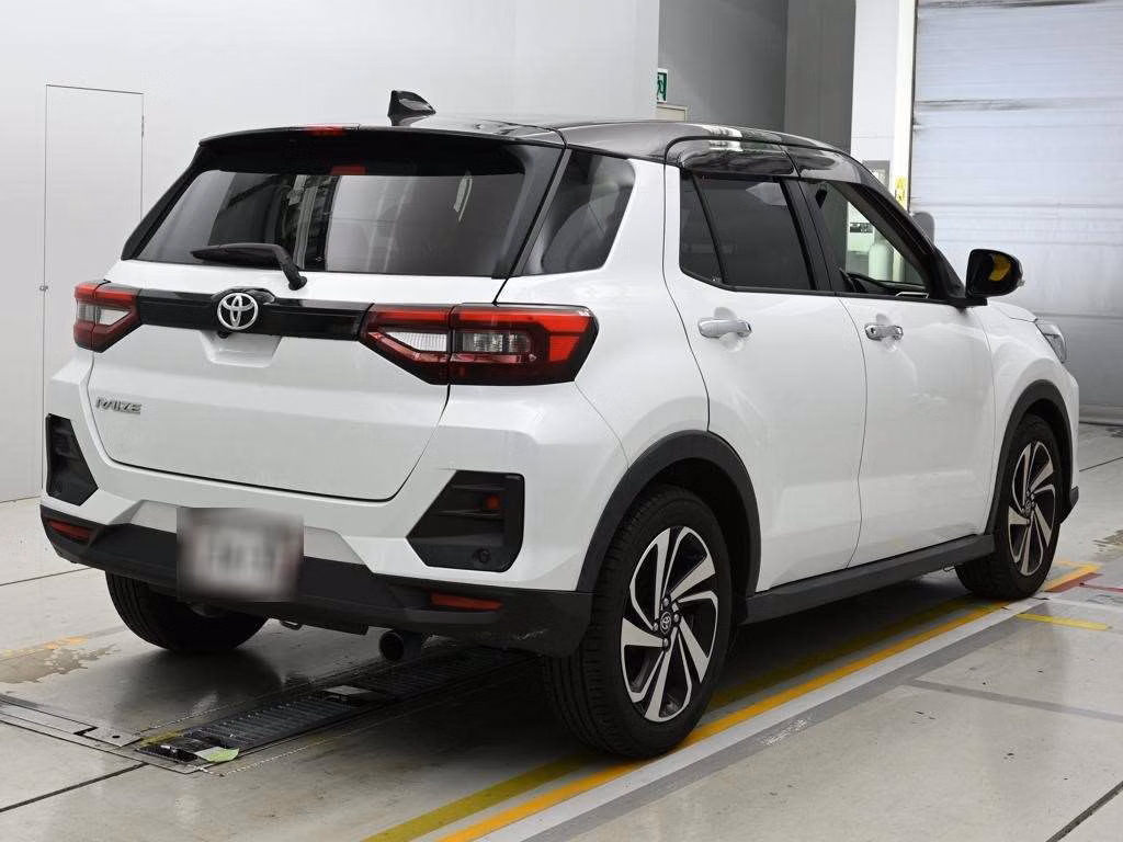 TOYOTA RAIZE