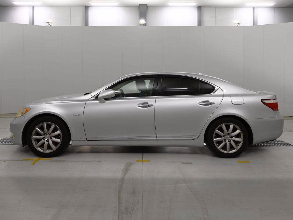 LEXUS LS460