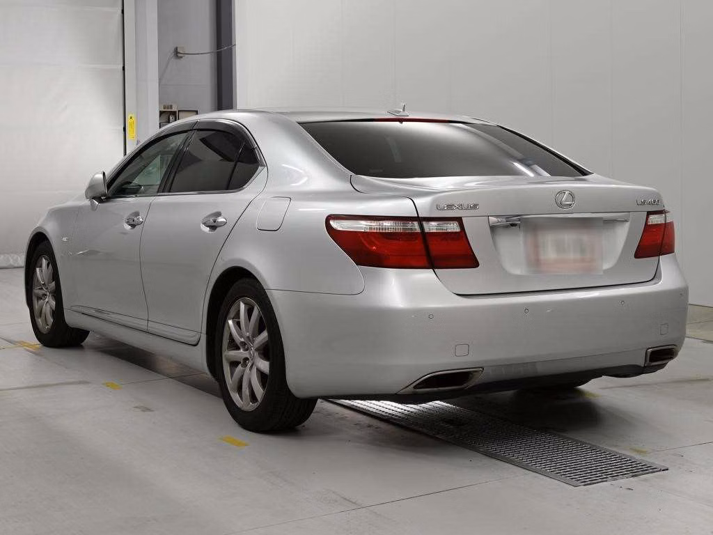 LEXUS LS460
