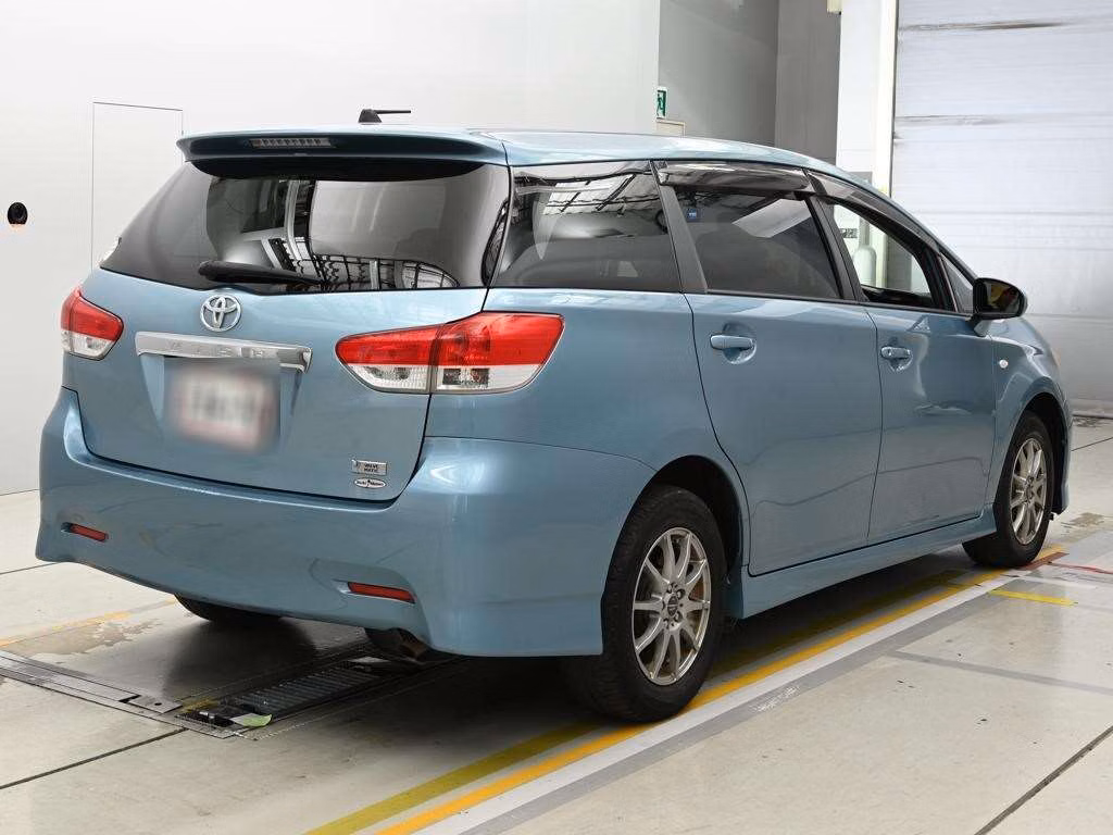 TOYOTA WISH