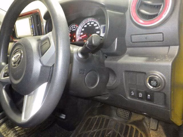 DAIHATSU BOON